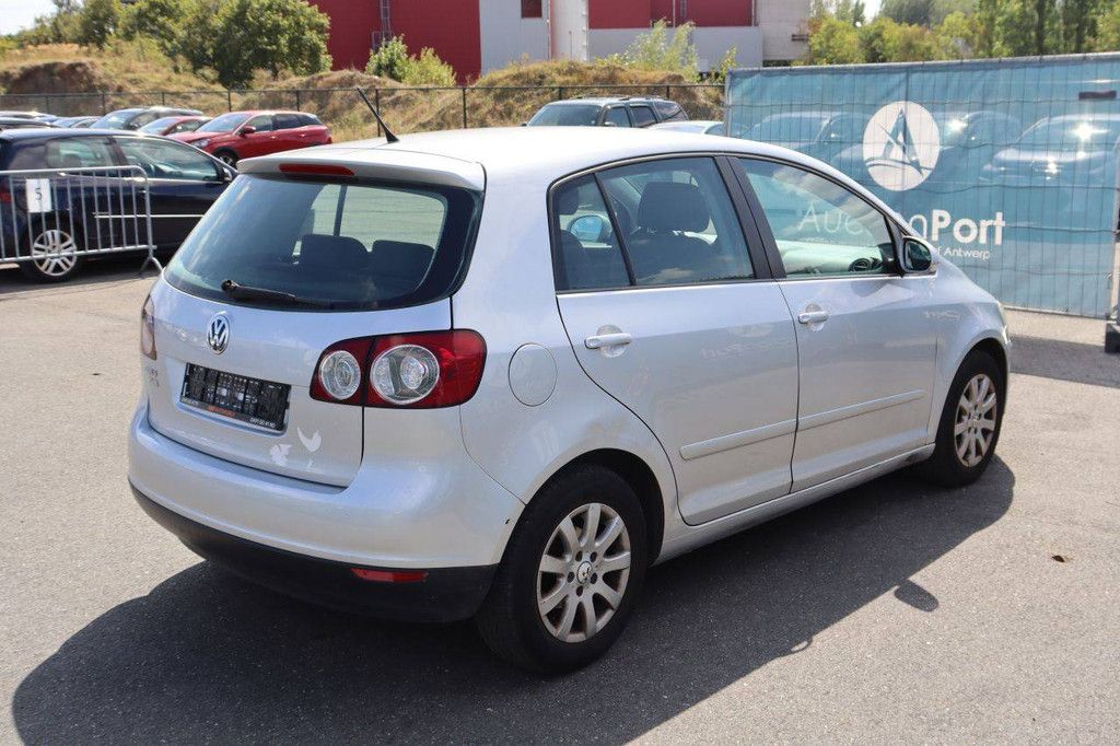 Pkw Volkswagen Golf Plus Benzin 75 PS 2006 (Margin)