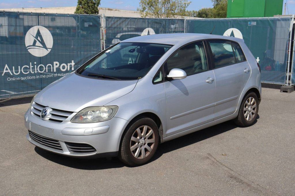 Pkw Volkswagen Golf Plus Benzin 75 PS 2006 (Margin)