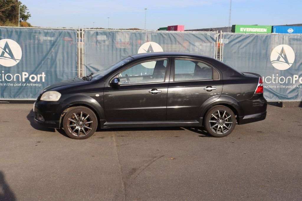 Personenauto Chevrolet Aveo Benzine 94pk 2007 (Marge)