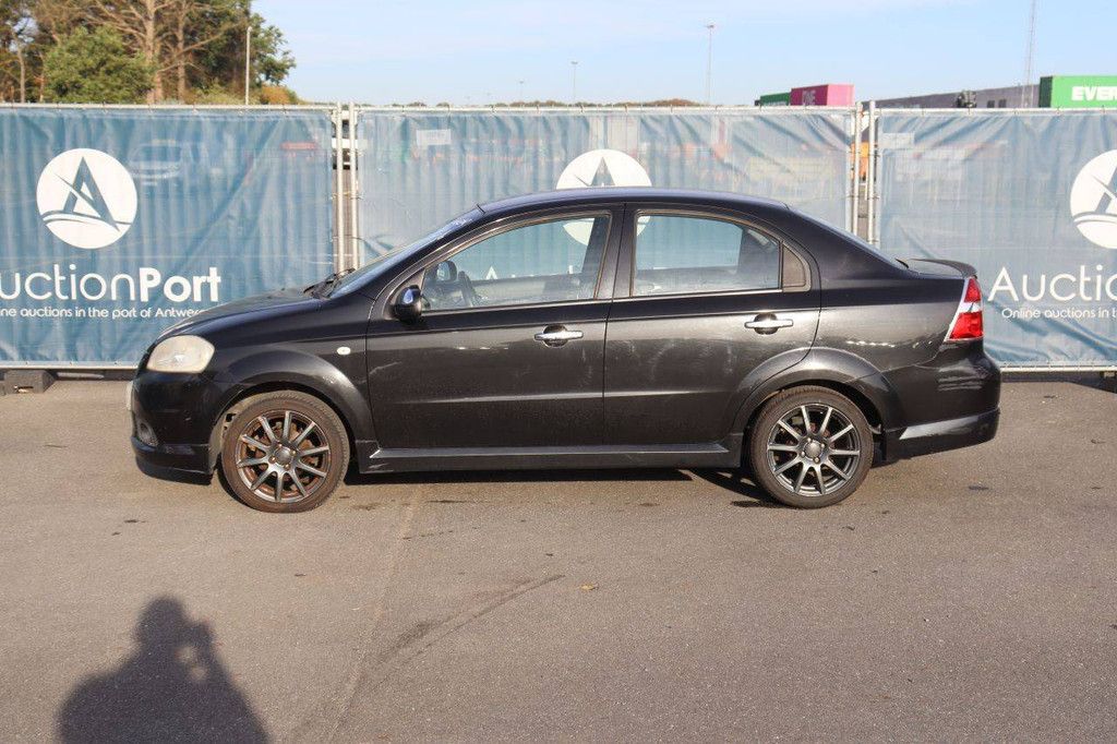 Personenauto Chevrolet Aveo Benzine 94pk 2007 (Marge)