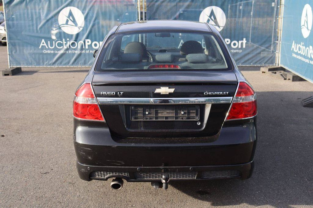 Personenauto Chevrolet Aveo Benzine 94pk 2007 (Marge)