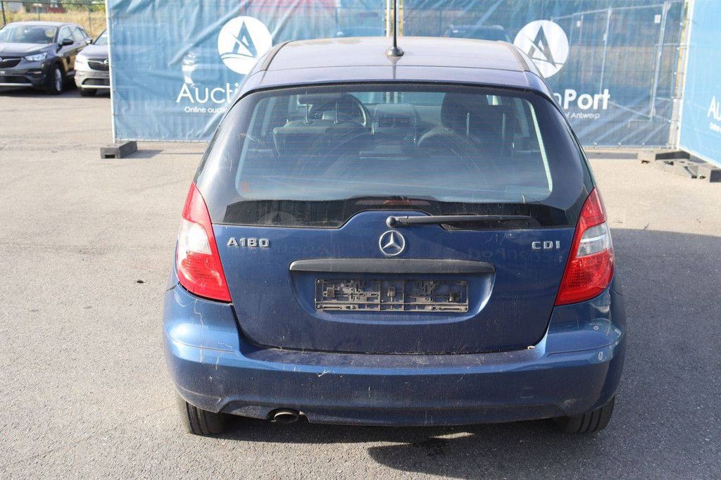 Personenauto Mercedes-Benz A180 Diesel 109pk 2011 (Marge)