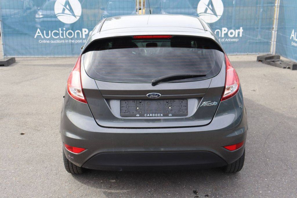 Personenauto Ford Fiesta Benzine 82pk 2016 (Marge)