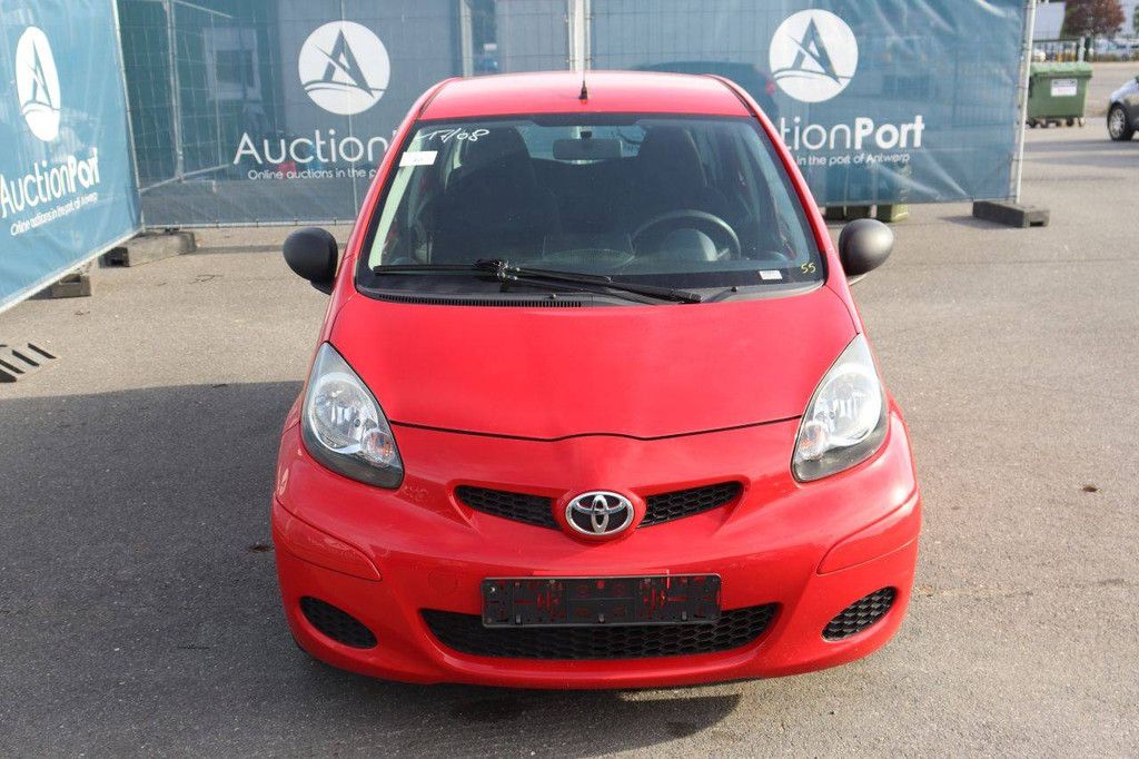 Personenauto Toyota Aygo Benzine 68pk 2010 (Marge)