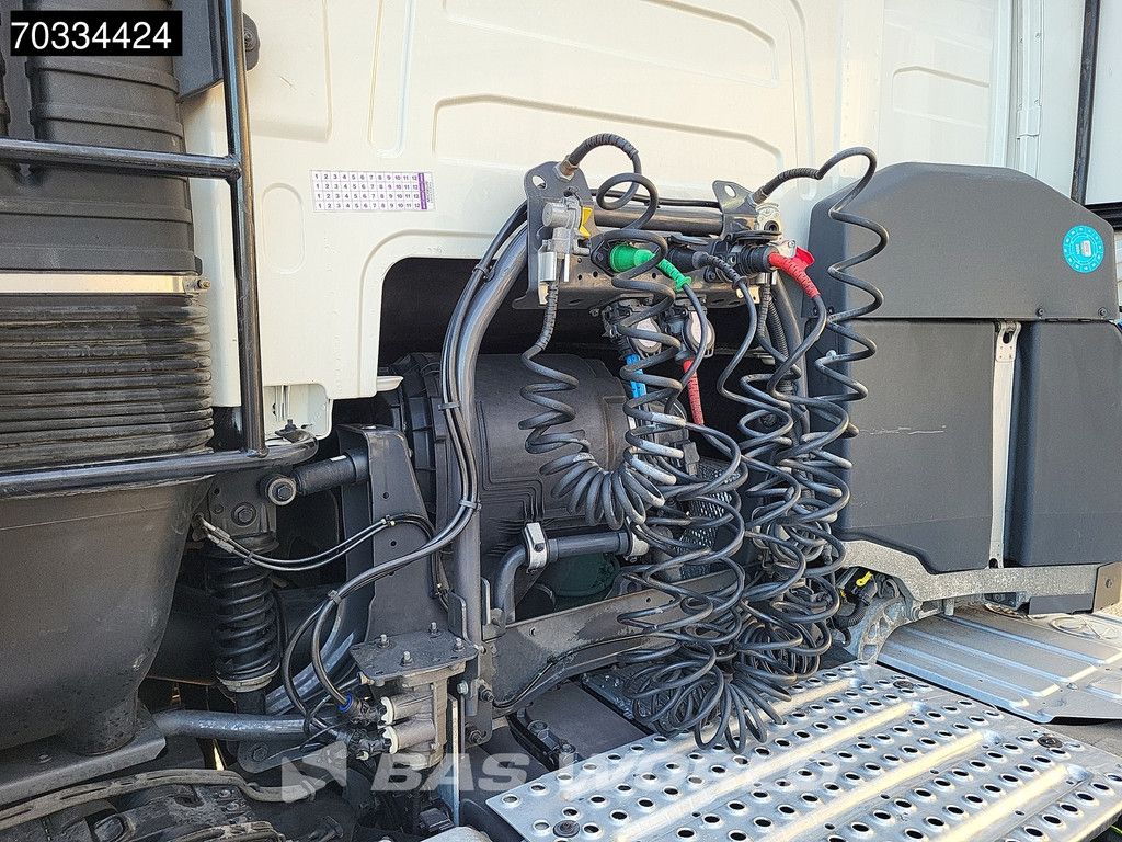 Volvo FH 460 4X2 Retarder 2x Tanks New Tyres!