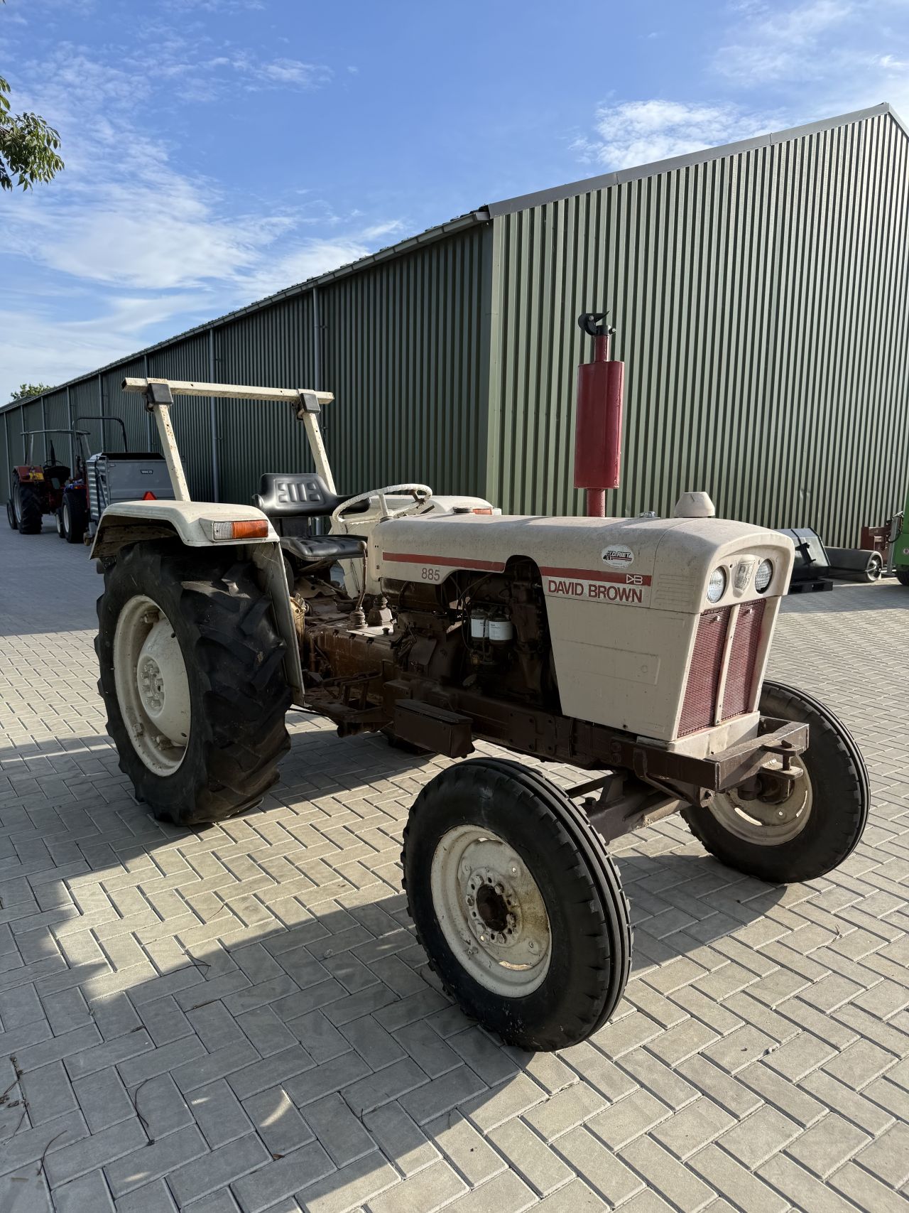 David Brown 885