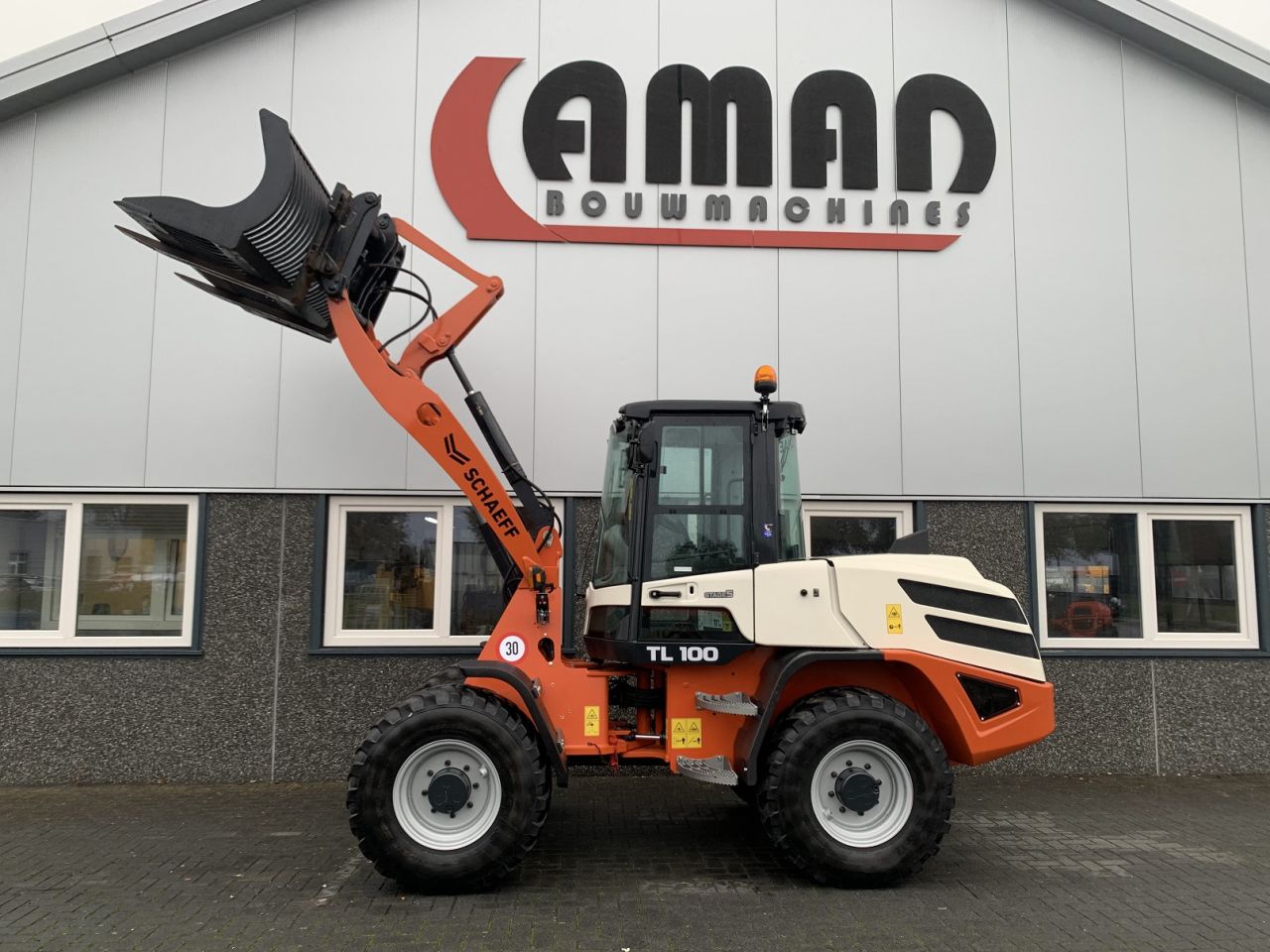 SCHAEFF TL 100