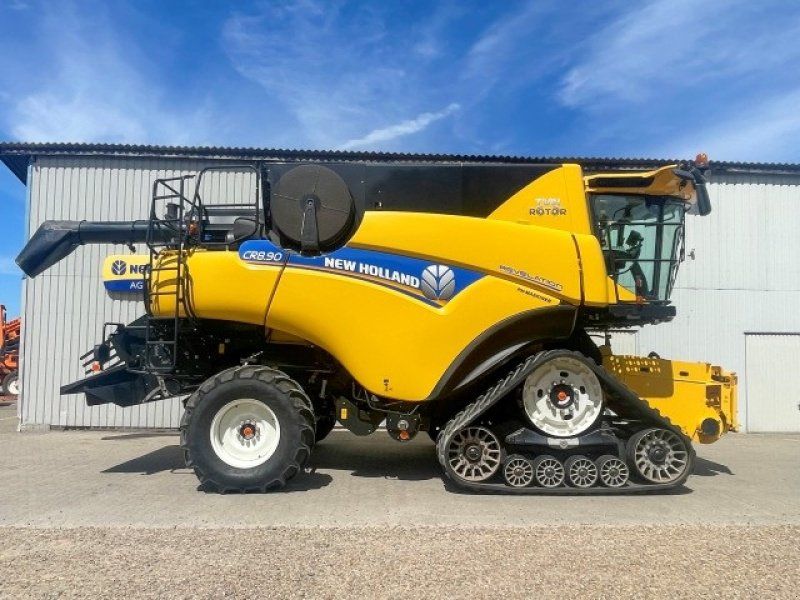 New Holland CR 8.90 SLH
