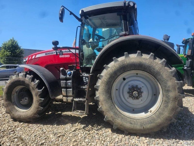 Massey Ferguson 8690 Dyna VT