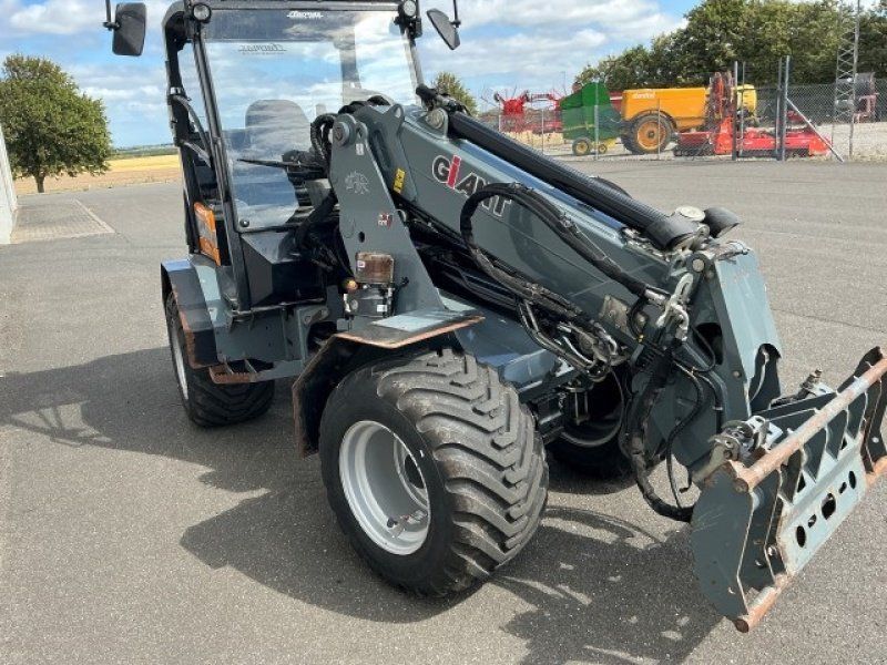 Giant G3500 Tele læsser