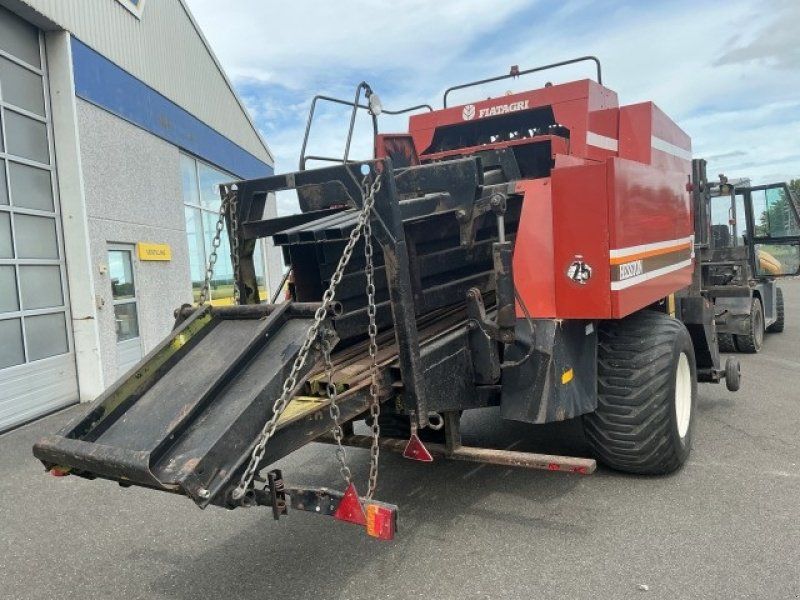 New Holland 4860 MINIBIG