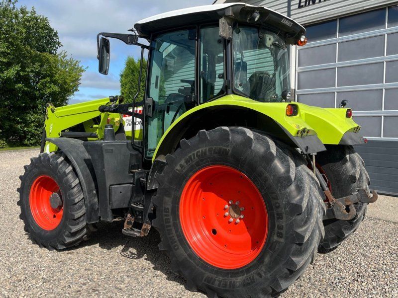Claas Arion 610 Med frontlæsser
