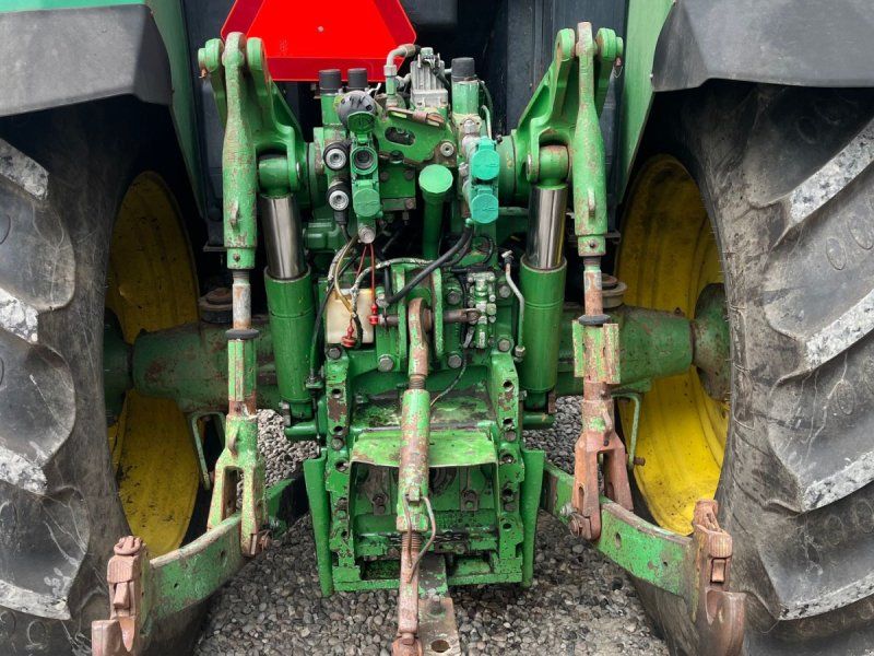 John Deere 6810 Med rigtig gode dæk