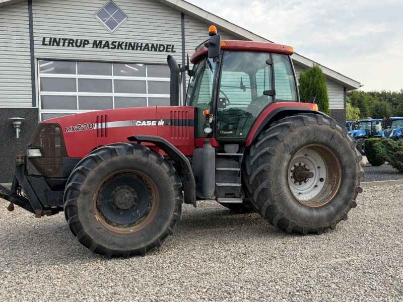 Case IH MX220 med den store 8.3 L Motor