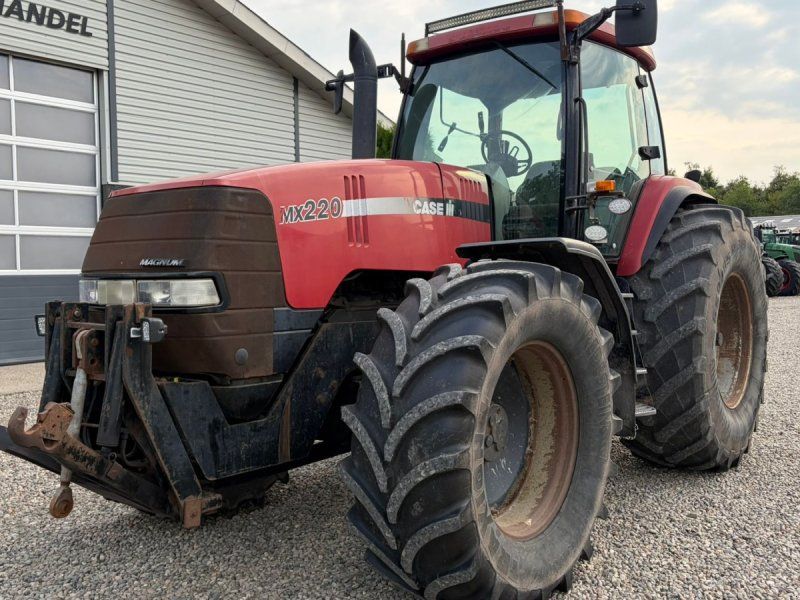 Case IH MX220 med den store 8.3 L Motor