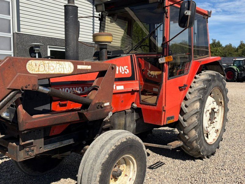 Valmet 705 Med Turbo og frontlæsser