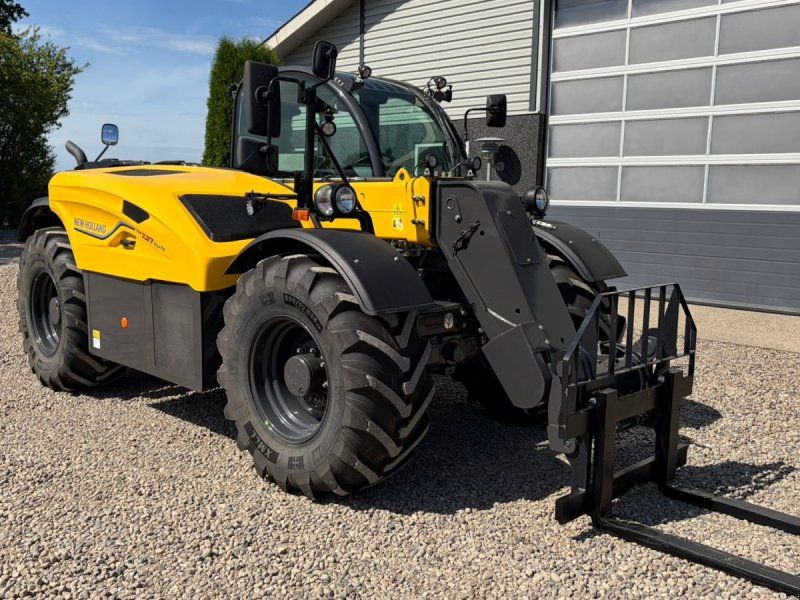 New Holland TH7.37 Elite Den nye model med masser af udstyr og 6F-3R PowerSh