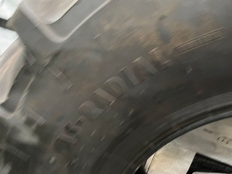 Mitas 650/75R32 Fabriksnye afmonterings dæk