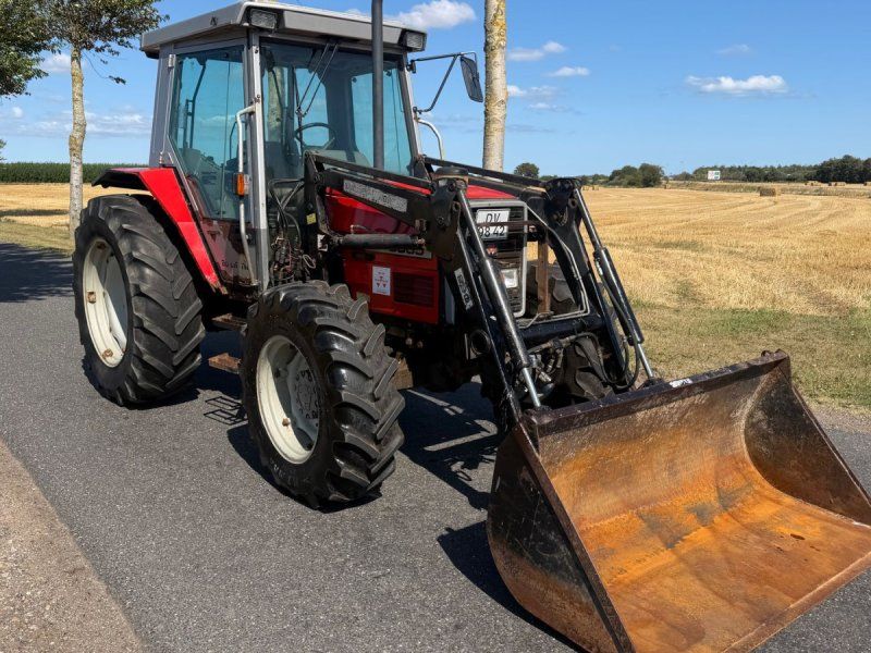 Massey Ferguson 3065 Fin brugt frontlæsser, godt timetal kun 4500 timer!