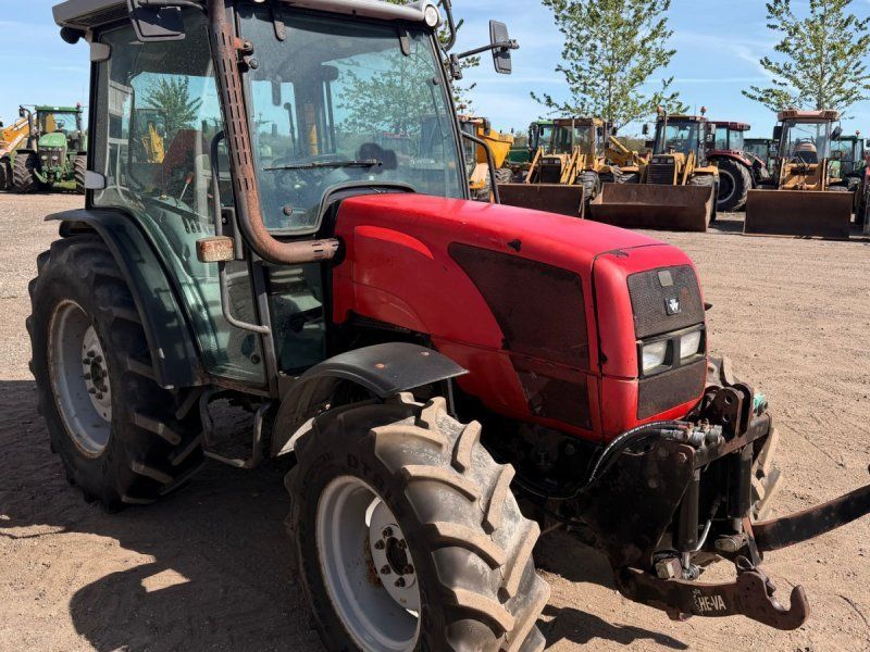 Massey Ferguson 2430 GE  2430 GE