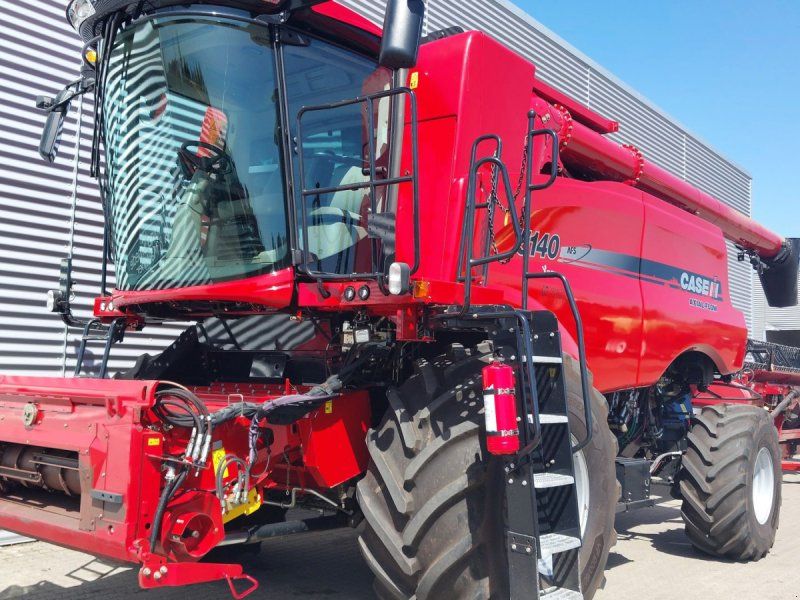 Case IH Axial Flow 5140 Axial Flow 5140 m. GPS & skærebord