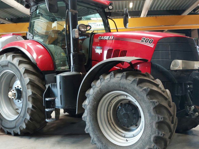 Case IH Puma 200