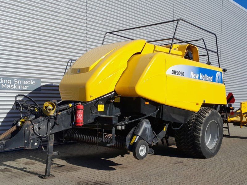 New Holland BB9090