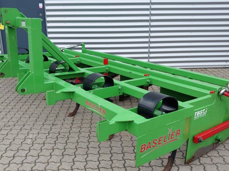 Baselier 4GKB 330