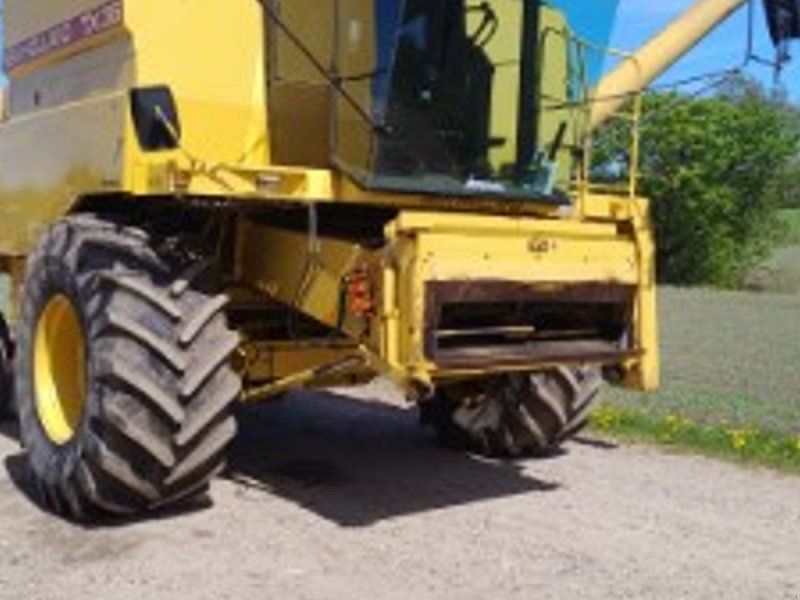 New Holland TX36