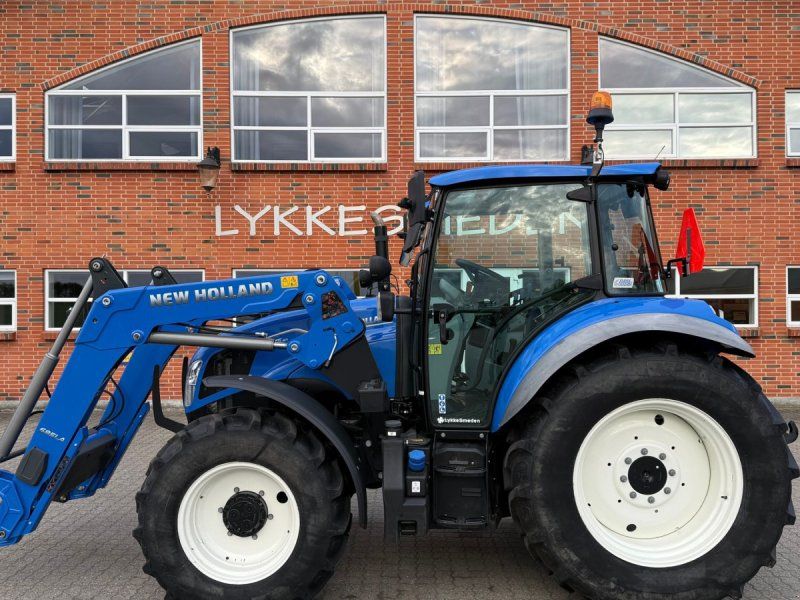 New Holland T5.90 + Stoll 685LA