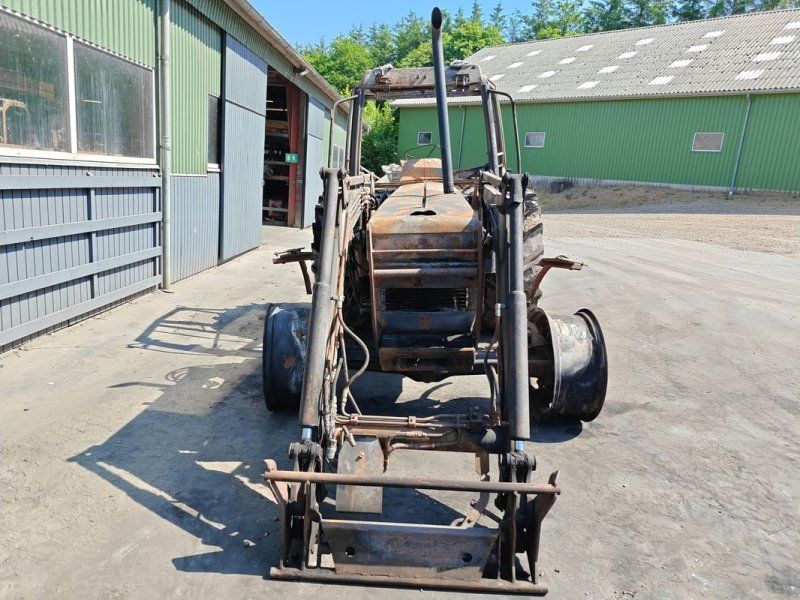 New Holland 8340