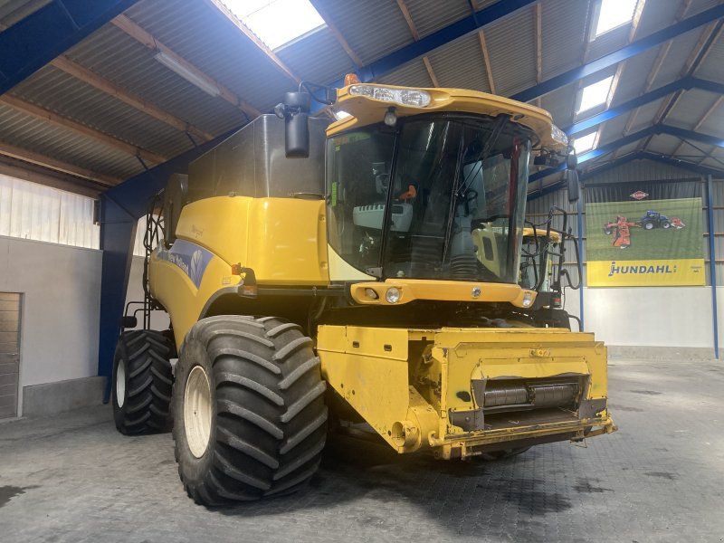 New Holland CR9080 SLH