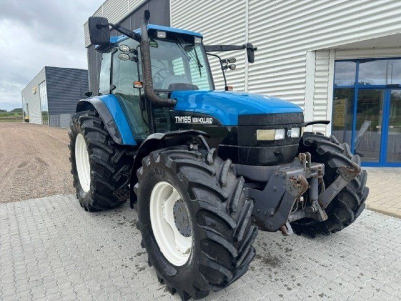 New Holland TM165SS