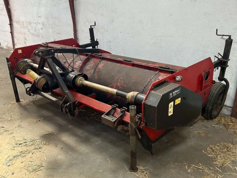 DP300