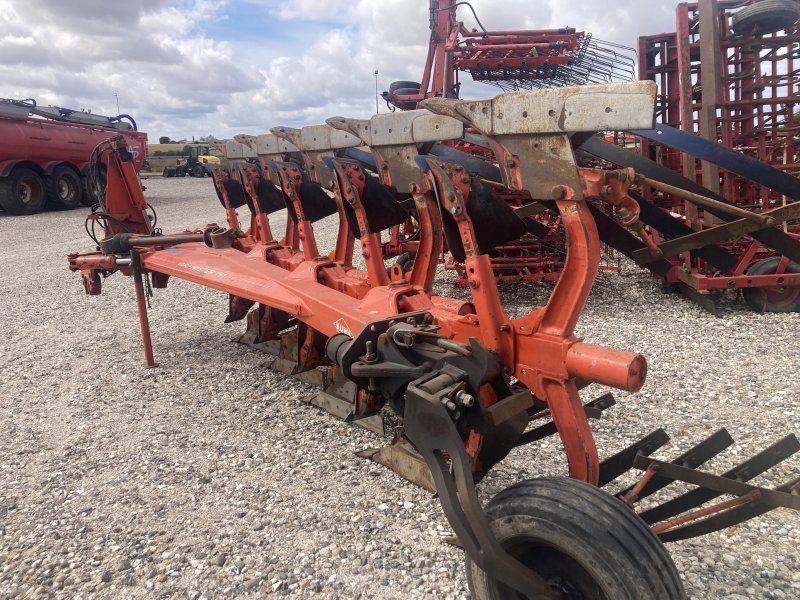 Kuhn VARI-MASTER151NSH