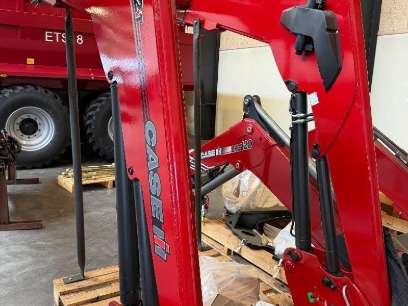 Case IH L4522T