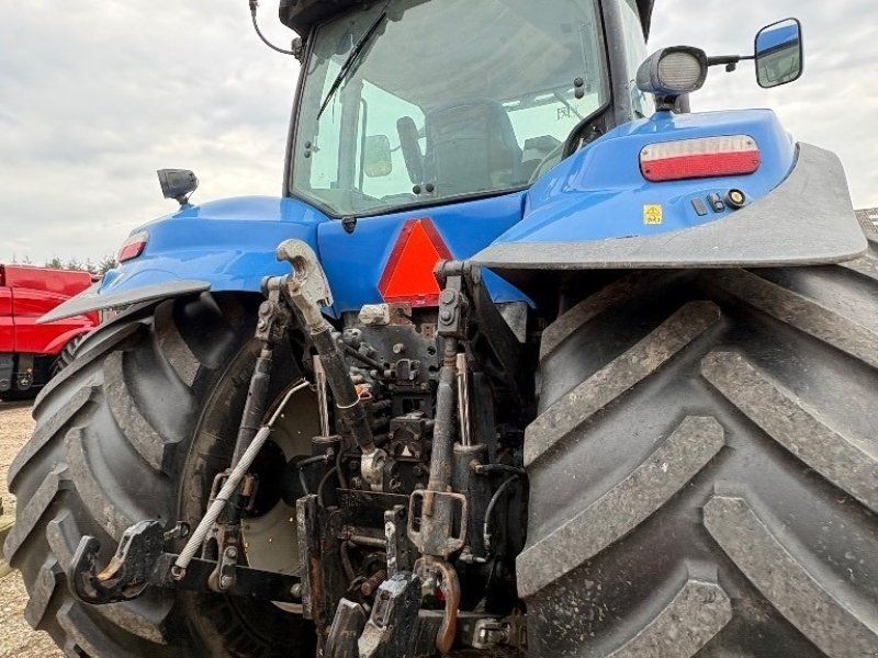 New Holland T8.390 AC