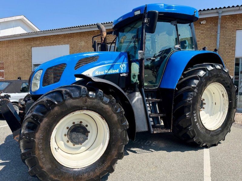 New Holland T 7550