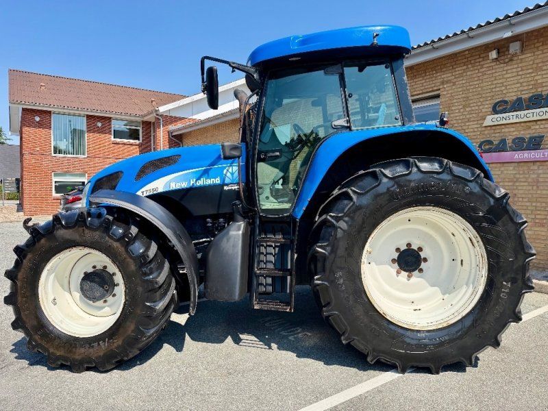 New Holland T 7550
