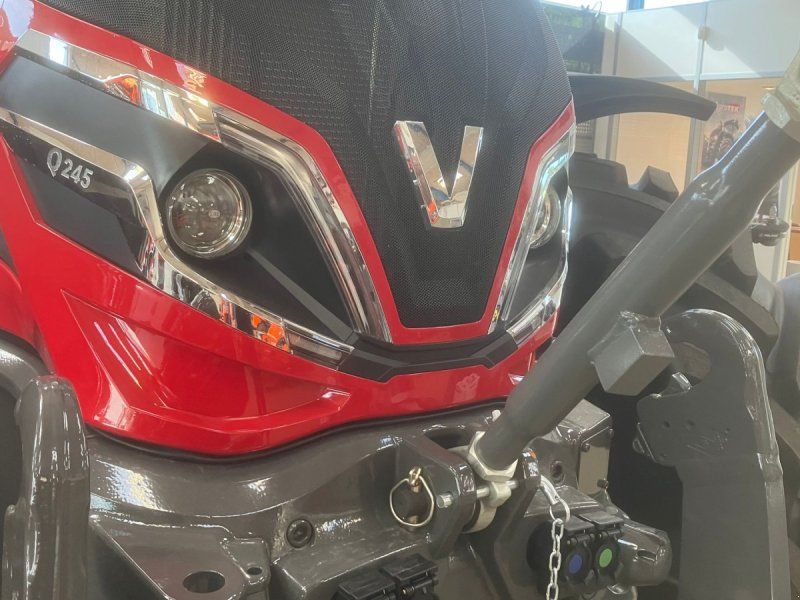 Valtra Q 245 265 305