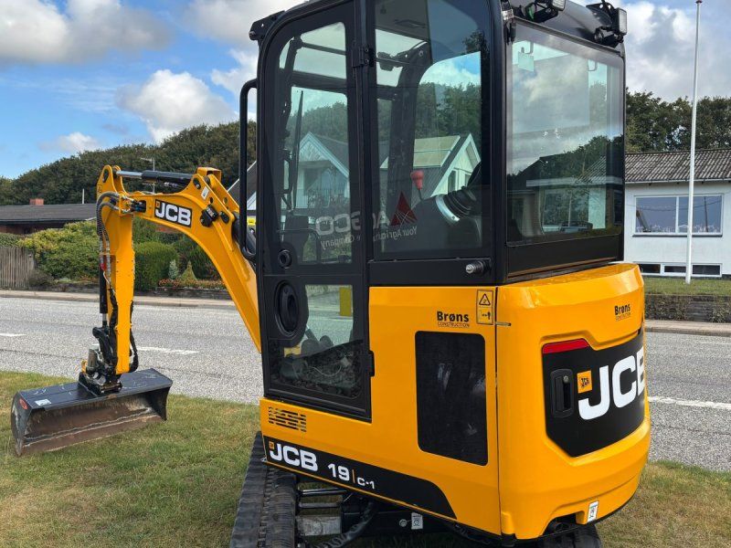 JCB 19C-1