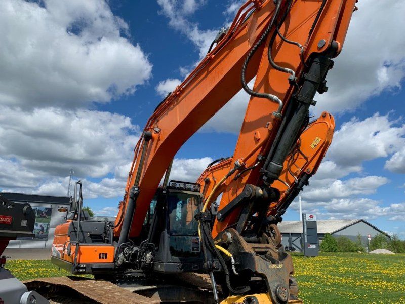 Doosan DX255-5