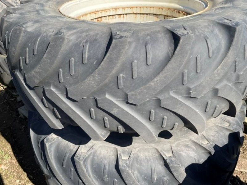 580/70R38 Med låse