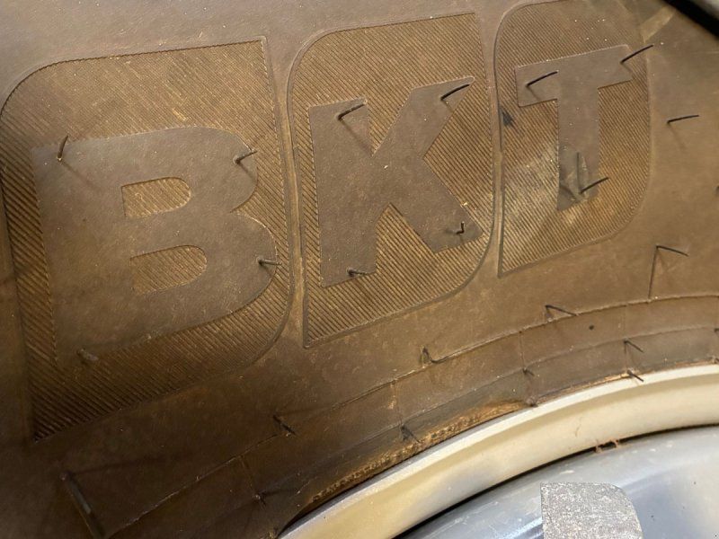 BKT 520/85R50