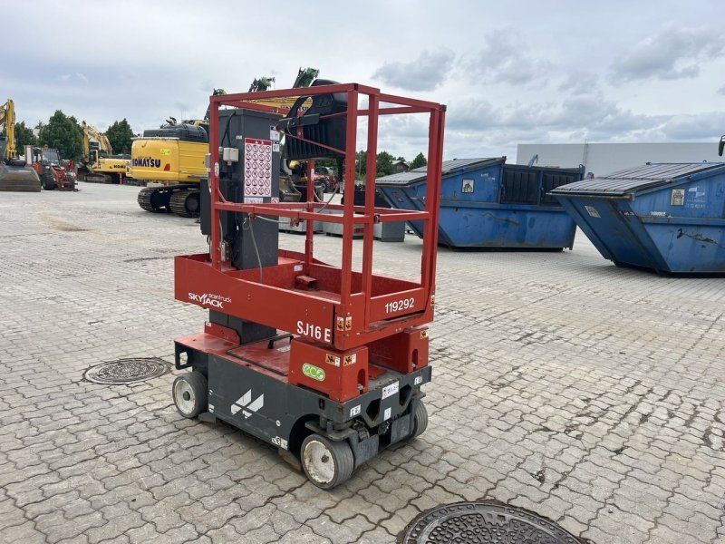 Skyjack SJ16 E