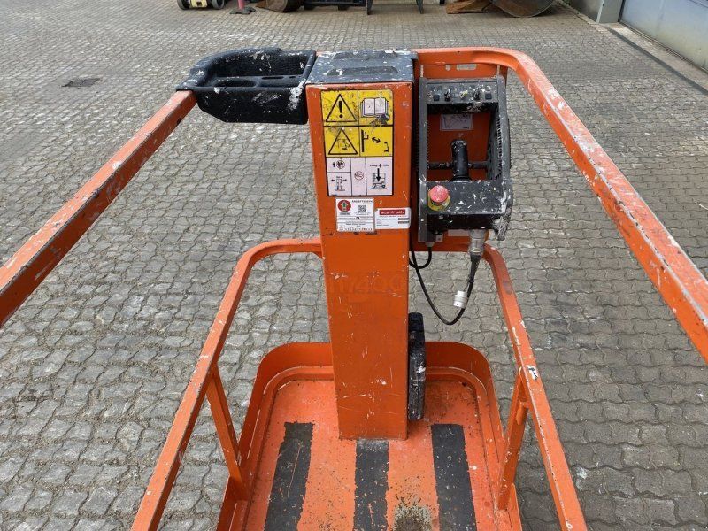 JLG 1230ES