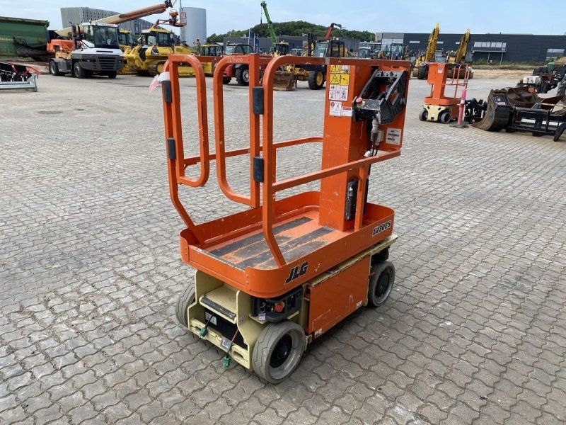 JLG 1230ES