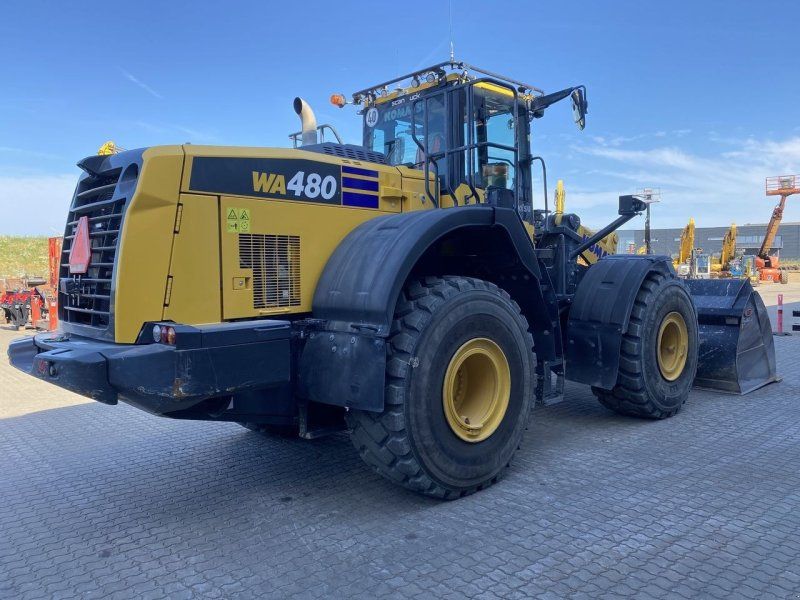Komatsu WA480-8EO