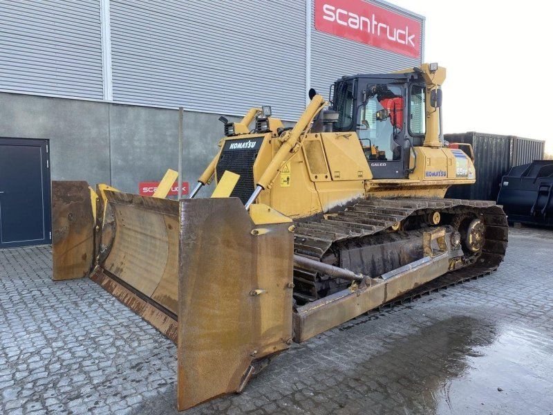 Komatsu D65PX-15
