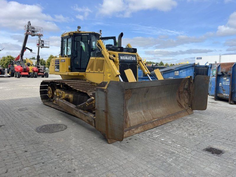 Komatsu D65PXI-18EO